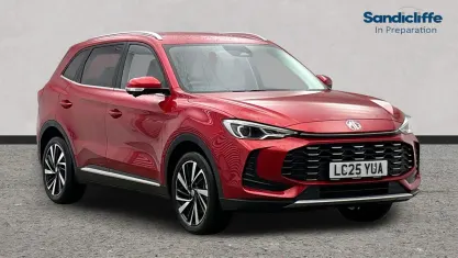Used MG ZS Trophy 196 HP (144 kW) 2024 Tri coat  dynamic red SUV