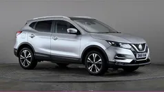 Silver Used 2017 Nissan Qashqai N-Connecta SUV | £10,697 (Fair price)