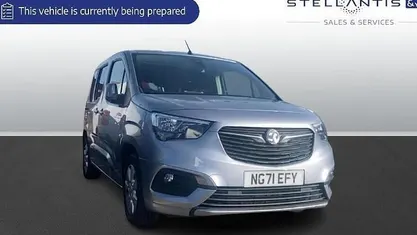 Used Vauxhall Combo 131 HP (96 kW) 2022 MPV