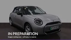 Used 2025 Mini Cooper Classic Hatchback | £21,920 (Fair price)