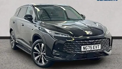 Used 2025 MG HS Trophy SUV | £25,991 (Fair price)