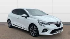 White Used 2020 Renault Clio V Version S Hatchback | £11,001 (Fair price)