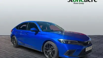 Used Honda Civic Advance 184 HP (135 kW) 2023 Blue Hatchback