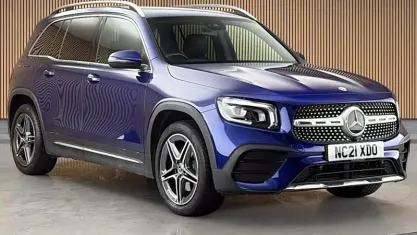Used Mercedes GLB200 AMG line 163 HP (119 kW) 2021 Blue SUV