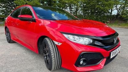 Używany Honda Civic EX 120 KM (88 kW) 2019 Hatchback