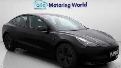 Black Used 2022 Tesla Model 3 RWD Sedan | £19,300 (Good price)
