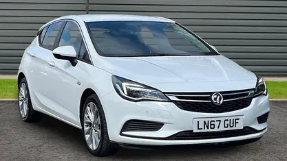 Used Vauxhall Astra 125 HP (91 kW) 2017 Hatchback