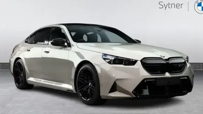 New BMW M5 727 HP (534 kW) 2026 Sedan