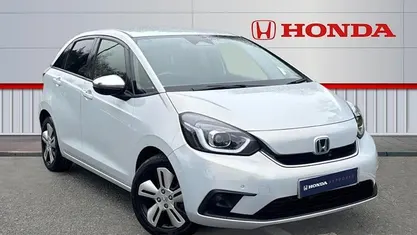 Używany Honda Jazz Hybrid 109 KM (80 kW) 2022 Biały Hatchback