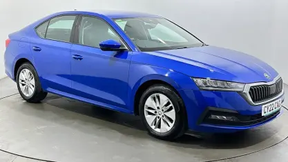 Used Skoda Octavia SE Technology 110 HP (80 kW) 2022 Blue Hatchback