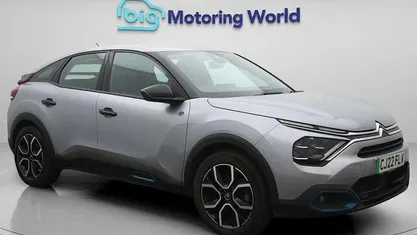 Begagnad Citroën e-C4 100 kW (136 HK) 2021 Grå Halvkombi