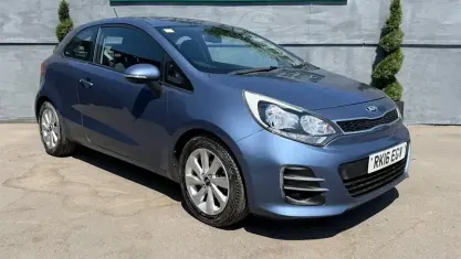 Used Kia Rio 86 HP (63 kW) 2016 Hatchback