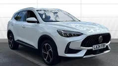 White Used 2023 MG HS SE SUV | £16,895 (Fair price)
