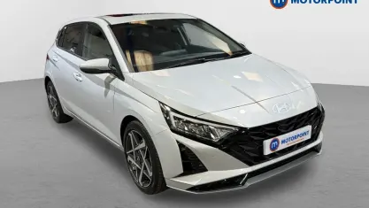 Używany Hyundai i20 Ultimate 101 KM (74 kW) 2025 Szary Hatchback