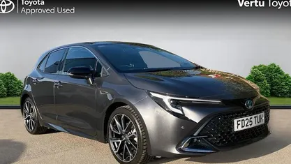 Used Toyota Corolla 140 HP (102 kW) 2026 Hatchback