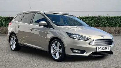 Used Ford Focus Titanium 120 HP (88 kW) 2016 Silver Estate