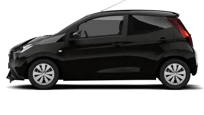 Used Toyota Aygo X-clusiv 69 HP (50 kW) 2018 Hatchback