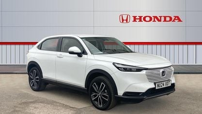 Używany Honda HR-V Elegance 131 KM (96 kW) 2024 Biały SUV