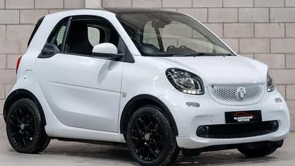 Used Smart ForTwo Coupé 71 HP (52 kW) 2016 White Coupe
