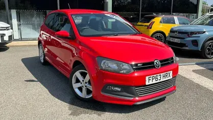 Used VW Polo Style 60 HP (44 kW) 2013 Red Hatchback