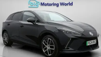 Usado MG MG4 EV Trophy 319 kW (435 HP) 2024 Preto Citadino