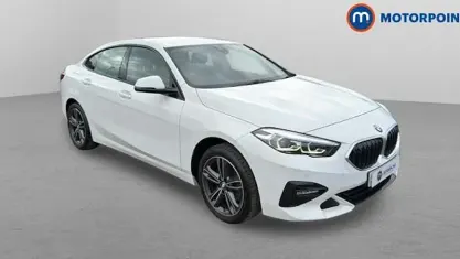 Begagnad BMW 218 Sport Line 136 HK (100 kW) 2022 Vit Sportkupé