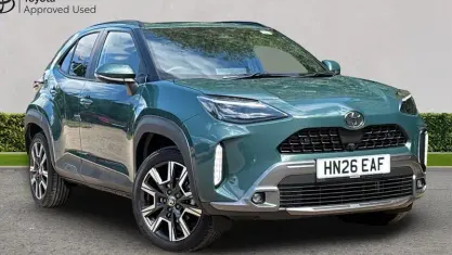 Used Toyota Yaris Cross 131 HP (96 kW) 2026 Green SUV