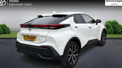 Used Toyota C-HR Design 223 HP (164 kW) 2026 SUV