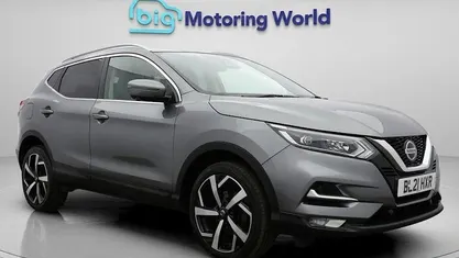 Begagnad Nissan Qashqai N-Motion 140 HK (102 kW) 2020 Grå SUV
