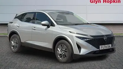 Used Nissan Qashqai Acenta Premium 140 HP (102 kW) 2024 Silver SUV