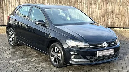Black Used 2019 VW Polo SE Hatchback | £13,999 (Fair price)