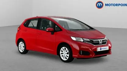 Używany Honda Jazz SE 102 KM (75 kW) 2019 Czerwony Hatchback
