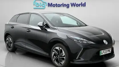 Usado MG MG4 EV Trophy 150 kW (204 HP) 2025 Citadino