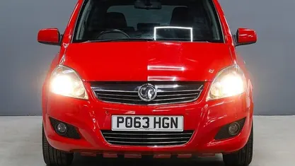 Used Vauxhall Zafira Design Edition 110 HP (80 kW) 2013 MPV