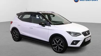 White Used 2020 Seat Arona FR Sport SUV | £12,499 (Fair price)