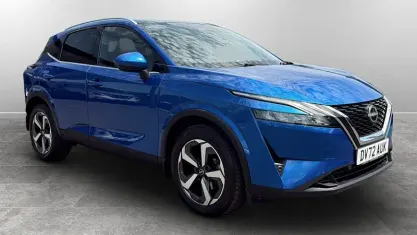 Used Nissan Qashqai N-Connecta 140 HP (102 kW) 2022 Blue SUV