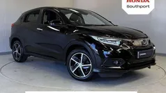 Crystal black Used 2019 Honda HR-V SE SUV | £13,995 (Fair price)
