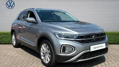 Used VW T-Roc Style 150 HP (110 kW) 2024 SUV