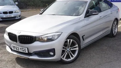 Begagnad BMW 320 Sport Line 184 HK (135 kW) 2014 Halvkombi