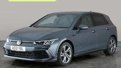 Used VW Golf VIII R-line 131 HP (96 kW) 2024 Hatchback