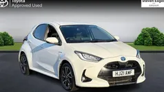 Used 2025 Toyota Yaris Hybrid Design Hatchback | £15,999 (Super price)