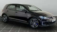 Used 2020 VW Golf VII GTE Hatchback | £9,695 (Fair price)