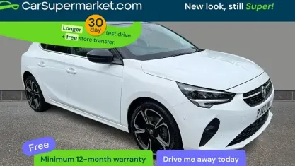 Używany Vauxhall Corsa Edition 101 KM (74 kW) 2022 Biały Hatchback