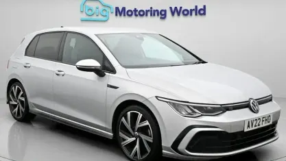 Used VW Golf VIII R-line 150 HP (110 kW) 2024 Hatchback