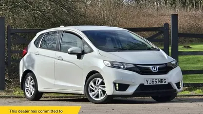 Used Honda Jazz SE 102 HP (75 kW) 2016 White Hatchback