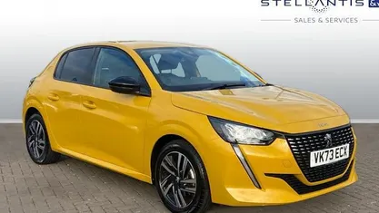 Yellow Used 2023 Peugeot 208 Allure+ Hatchback | £13,833 (Fair price)