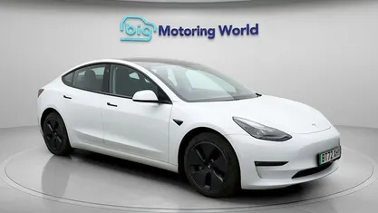 Used 2022 Tesla Model 3 Long Range AWD Sedan | £24,200 (Fair price)