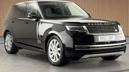 Used Land Rover Range Rover SE 350 HP (257 kW) 2023 Santorini black SUV