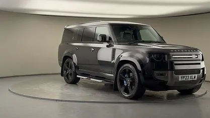 Used Land Rover Defender HSE Dynamic 300 HP (220 kW) 2023 SUV
