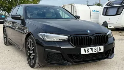 Usado BMW 530e M Sport 292 HP (214 kW) 2023 Sedan